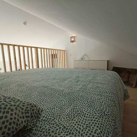 Gite De Charme Avec Jacuzzi Face Au Mont Ventoux Crestet Exterior foto